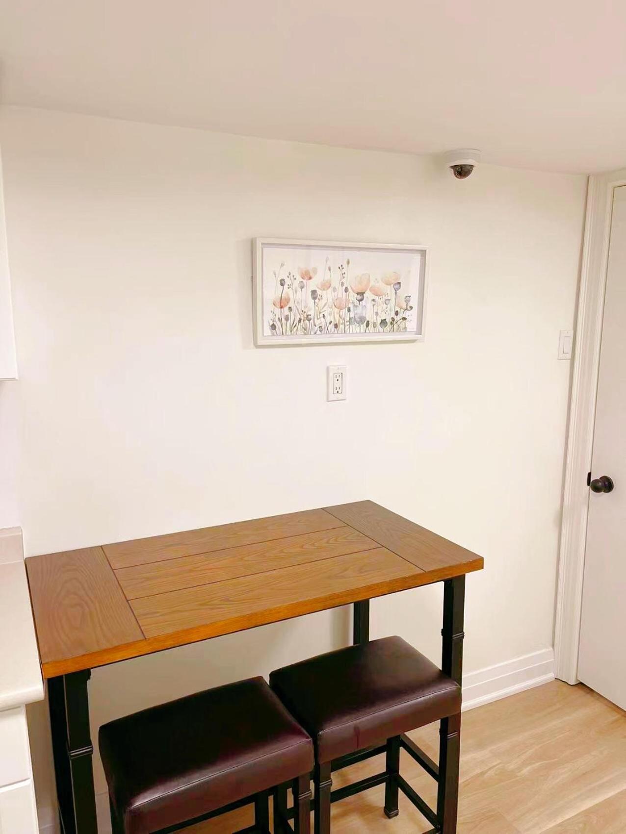 Leaside Garden Guesthouse Toronto Eksteriør bilde